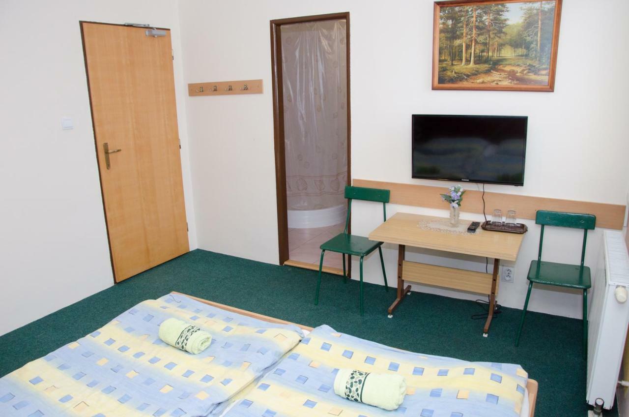 Turisticka Ubytovna Osada Liptovská Osada エクステリア 写真